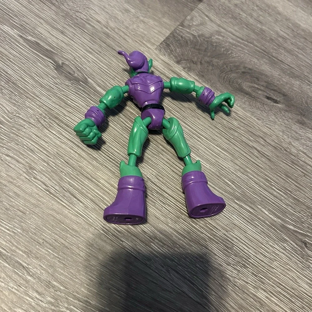Marvel Spider-man 6 inch GREEN GOBLIN Bendy bend and flex universe